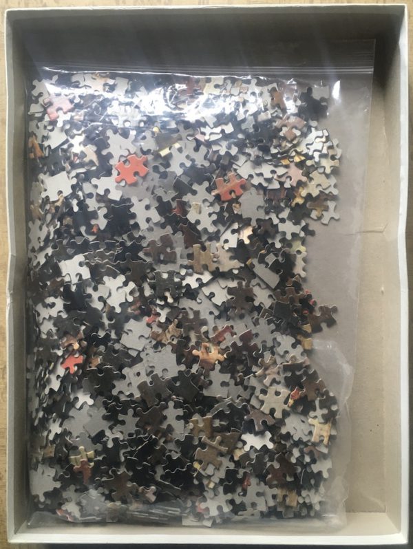 Image of the puzzle 2000, FNProductions, Woman peeling Apples, by Pieter de Hooch, Complete, Picture of the bag