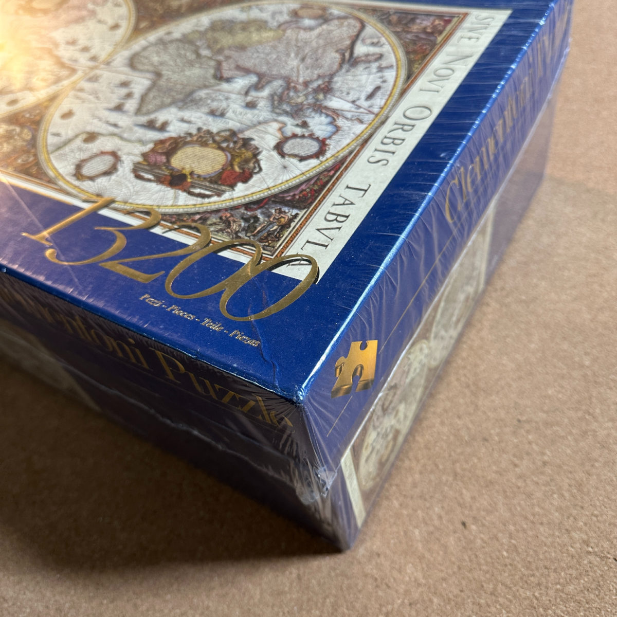 Image of the puzzle 13200, Clementoni, Nova Totius Terrarum Sive Novi Orbis Tabula, Factory Sealed, Detail of the box